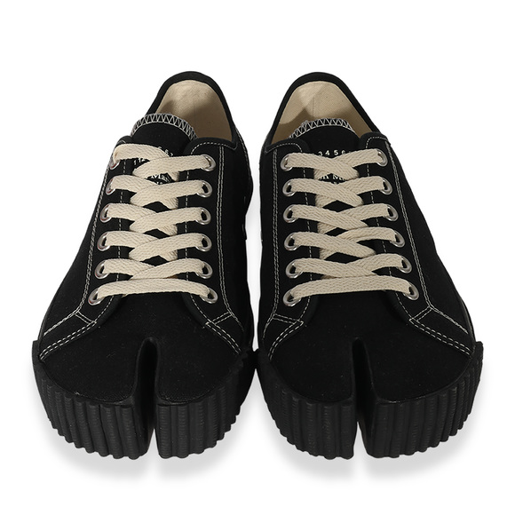 Maison Margiela Tabi Low 'Black' - Picture 3 of 4